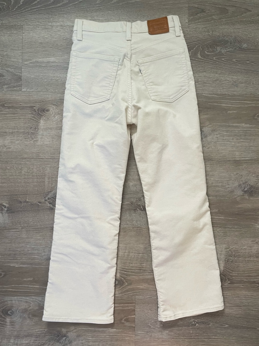 Levi Ribcage Crop Boot Pant - Picture 2 of 5
